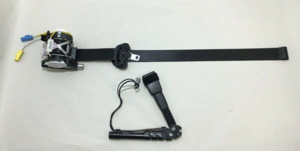 2008-2013 BMW 128i 135i Coupe Passenger Front Seat Belt w/ Pretensioner / B1003