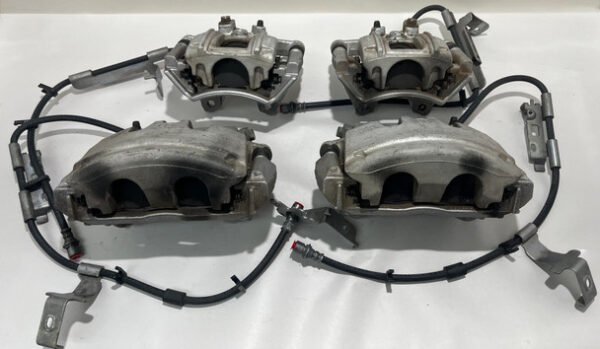 2018-2024 Jeep Wrangler JL Sport OEM Brake Calipers / Set of 4 / 88K JL012