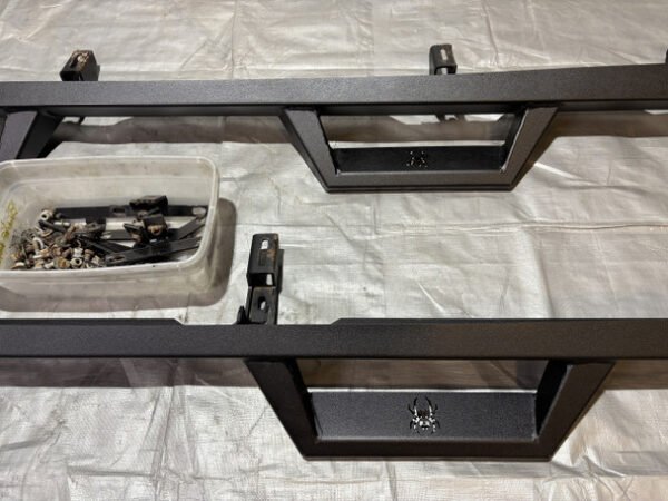 2020-2024 Jeep Gladiator JT Black Widow Aftermarket Side Steps / Rock Rails / Pair / USED / JT003