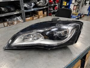 Audi 2012 R8 Headlight